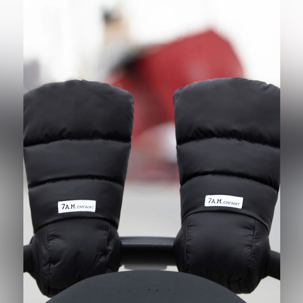 New in package Warmmuffs mittens